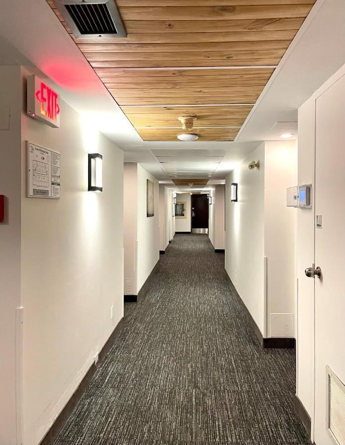 Auberge De La Gare 가티노 외부 사진