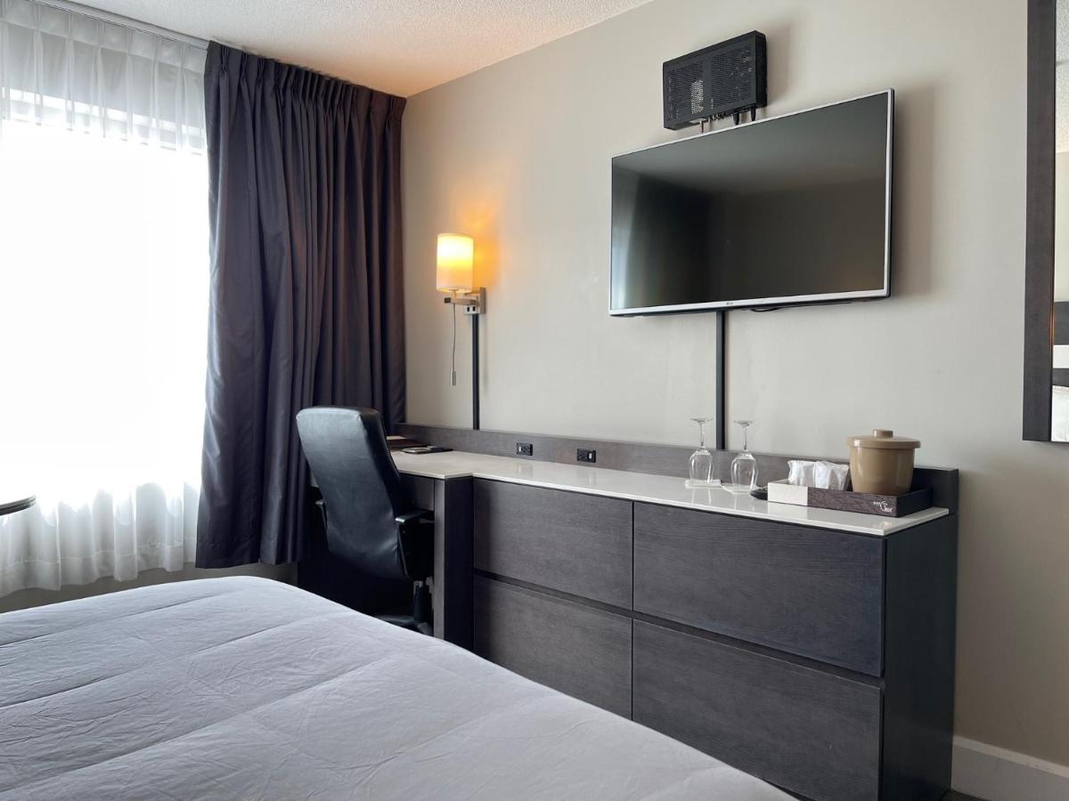 Auberge De La Gare 가티노 외부 사진