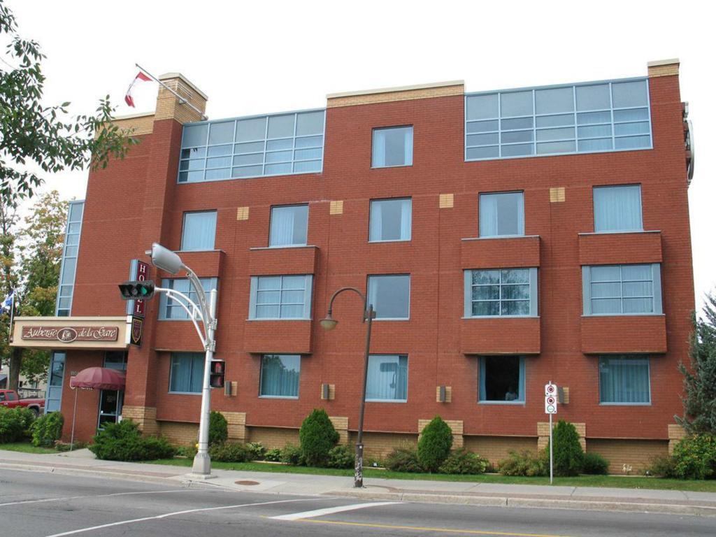 Auberge De La Gare 가티노 외부 사진