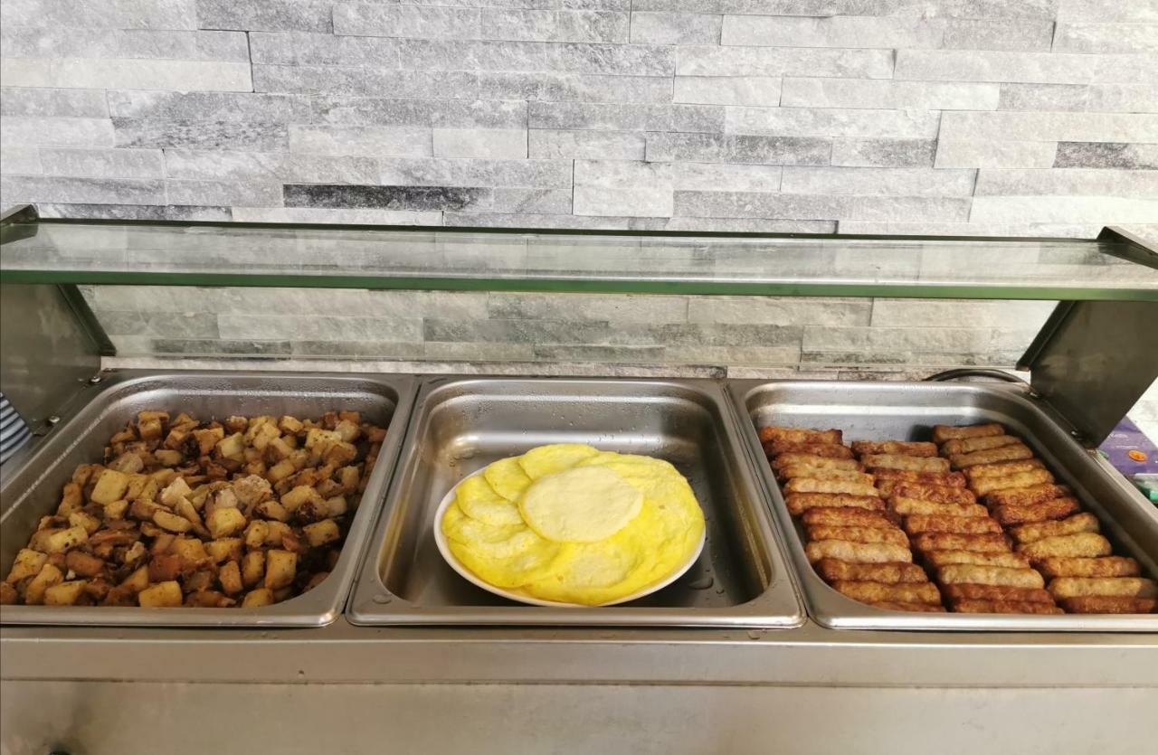 Auberge De La Gare 가티노 외부 사진